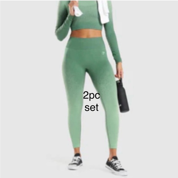 Gymshark Pants - Never worn gymshark 2pc small ADAPT OMBRÉ leggings crop top 1134